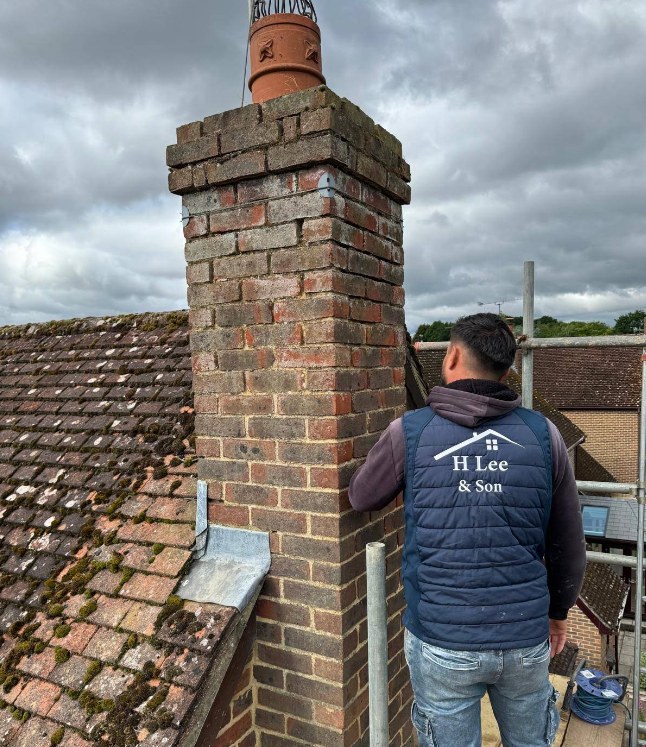 Chimney stack rebuilt and re-leaded during chimney repairs in Berkshire